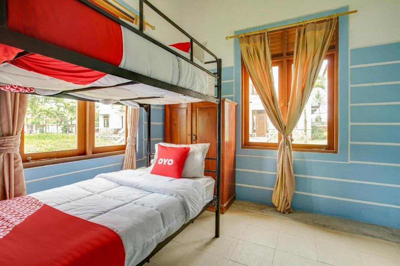 Oyo 3896 Villa Pesona Wisata Puncak Cianjur Exterior photo